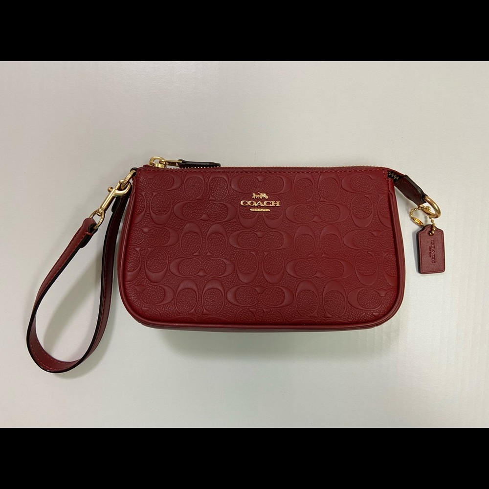 Coach Nolita 19
